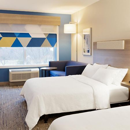 Holiday Inn Express Newton By Ihg Luaran gambar