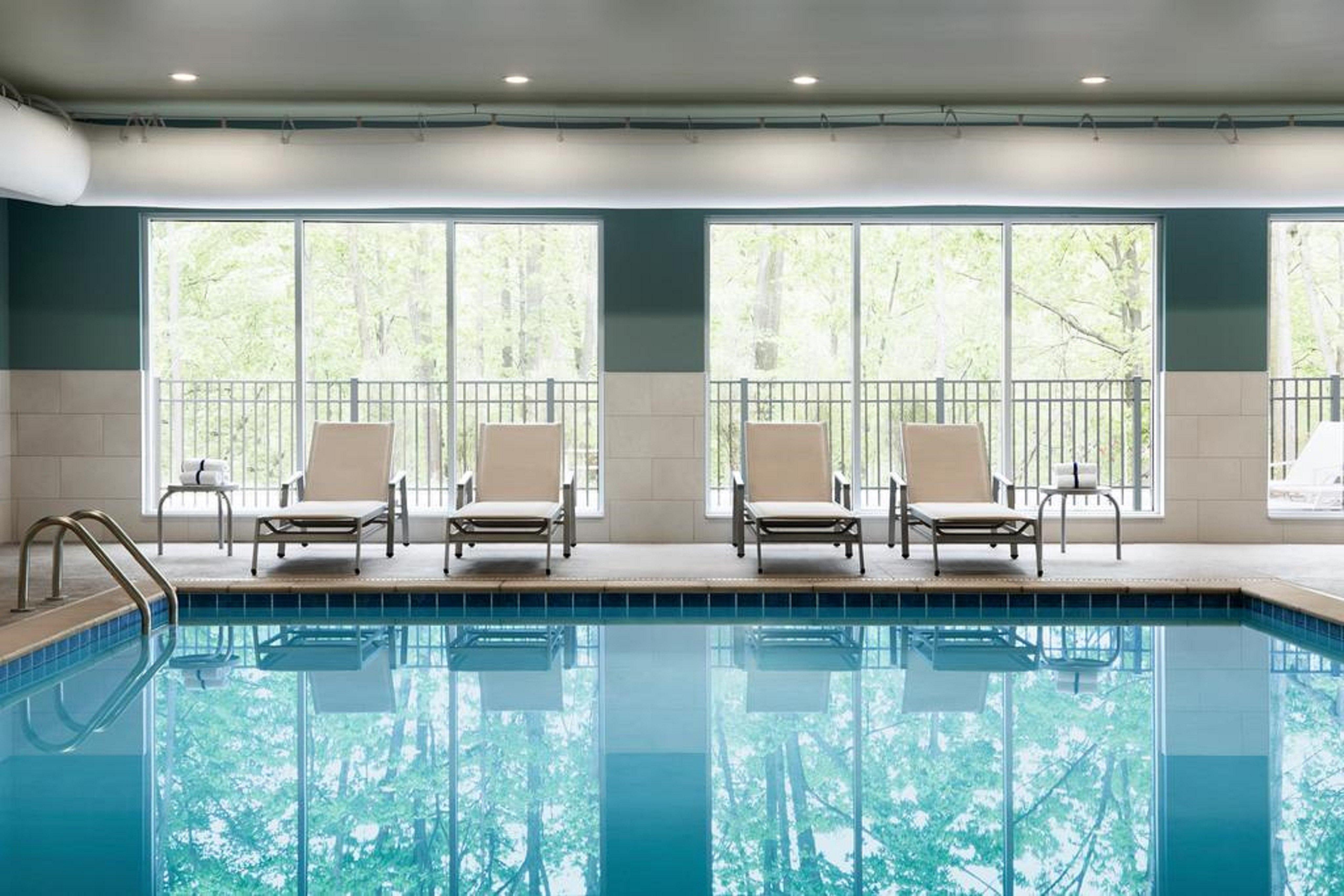Holiday Inn Express Newton By Ihg Luaran gambar